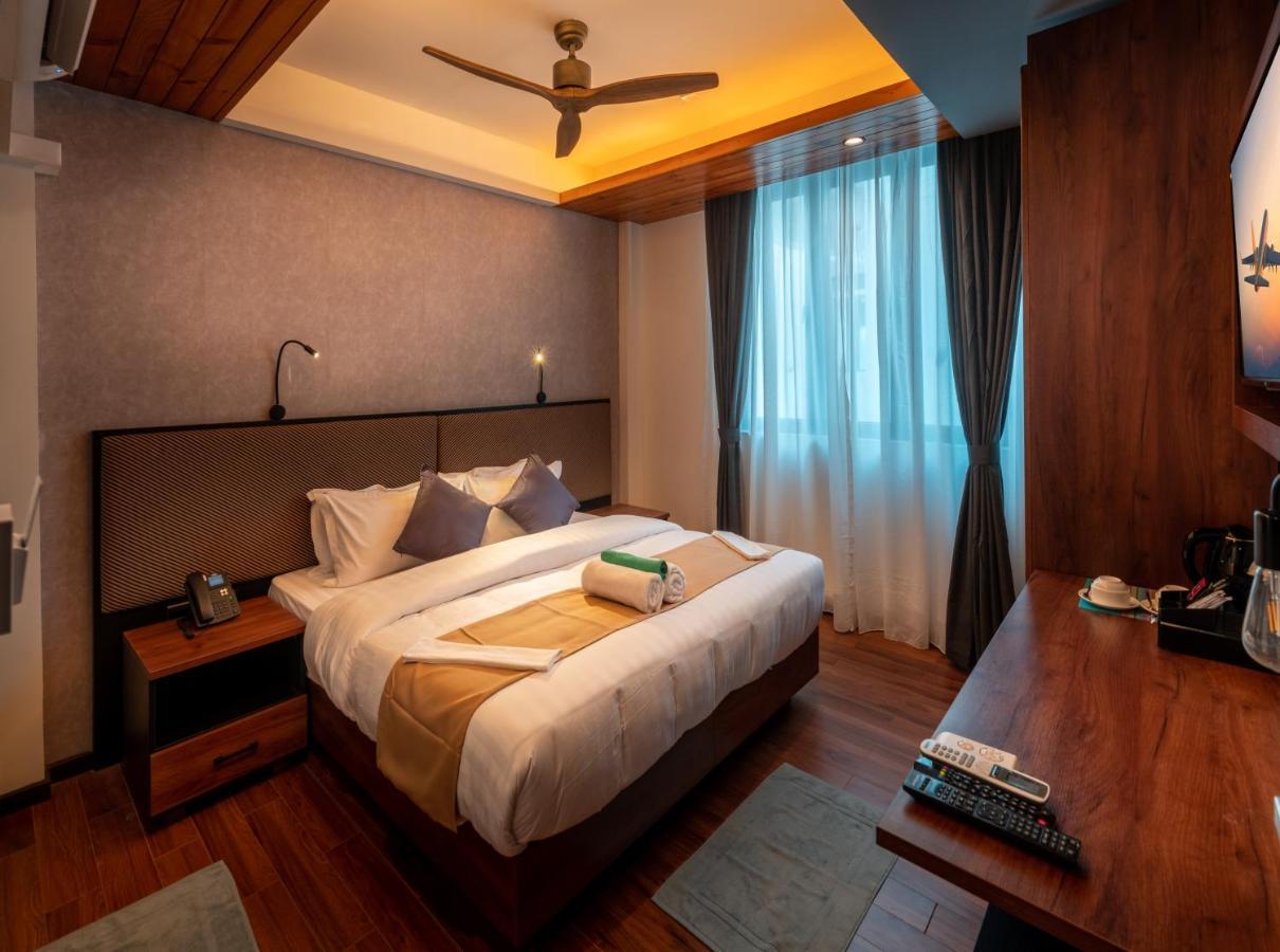 Chen Beach Inn Hulhumalé Buitenkant foto