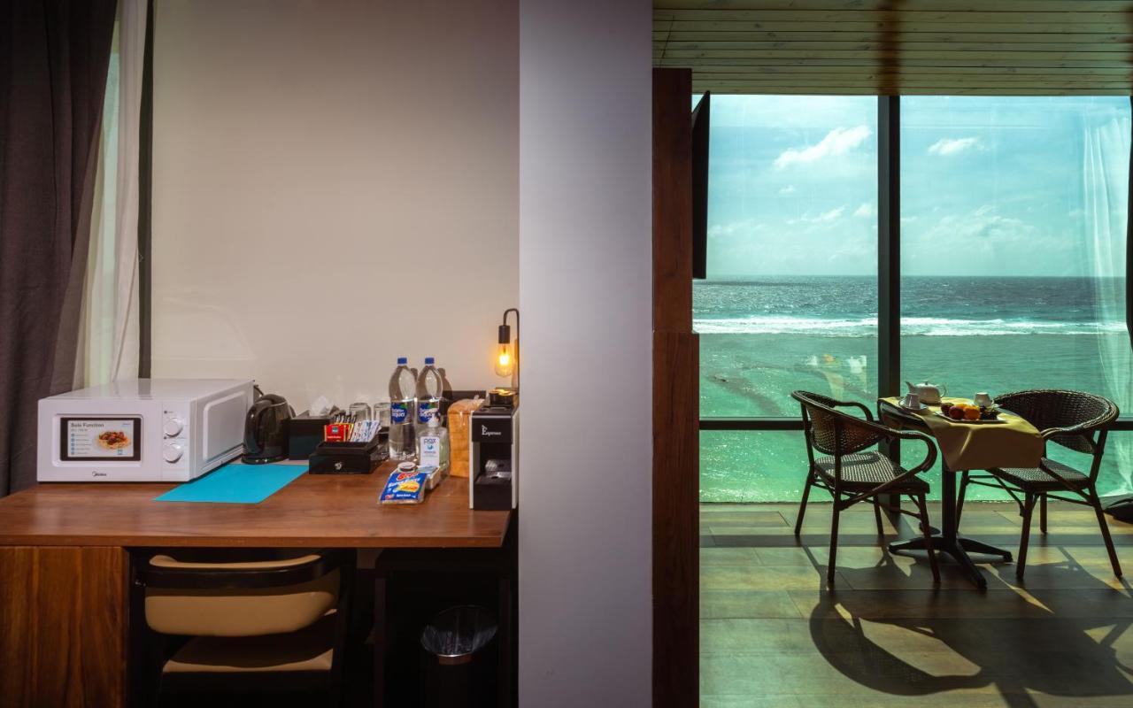 Chen Beach Inn Hulhumalé Buitenkant foto